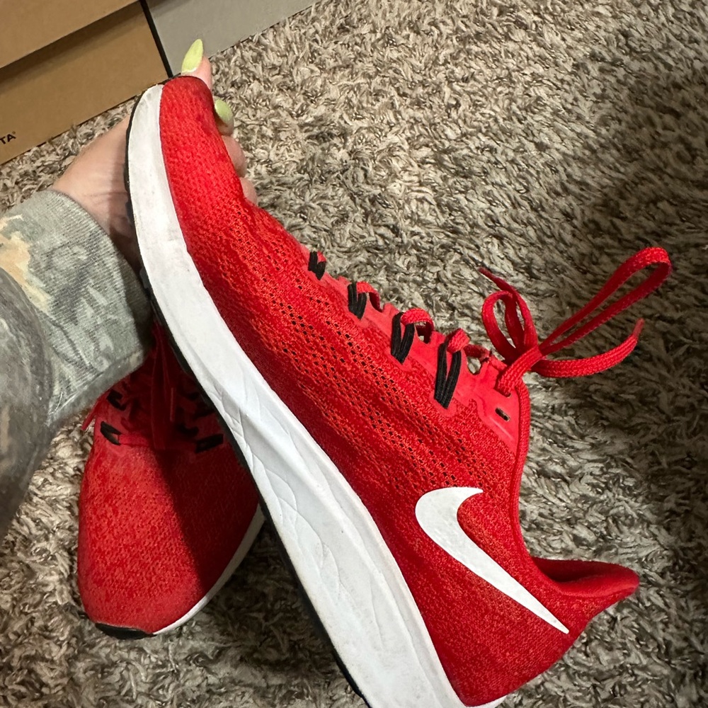 Nike Red Running Sneakers with White Swoosh - Picture 3 of 5